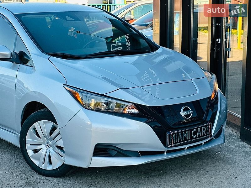 Хэтчбек Nissan Leaf 2024 в Харькове