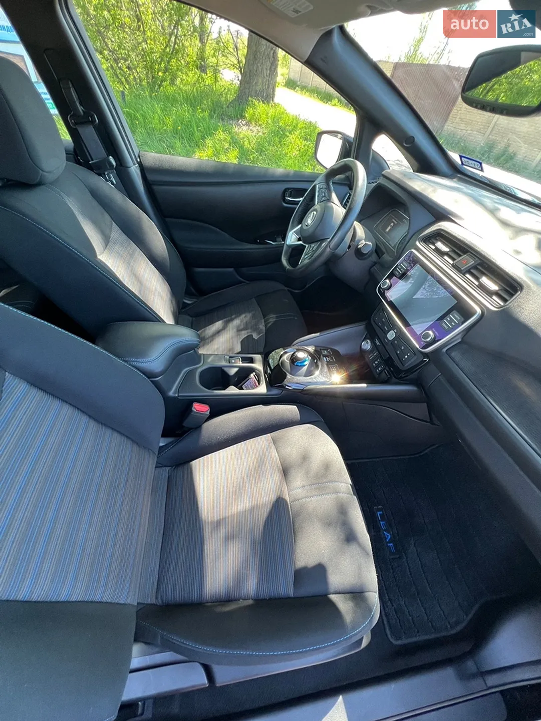 2022 Nissan Leaf - мініатюра 12