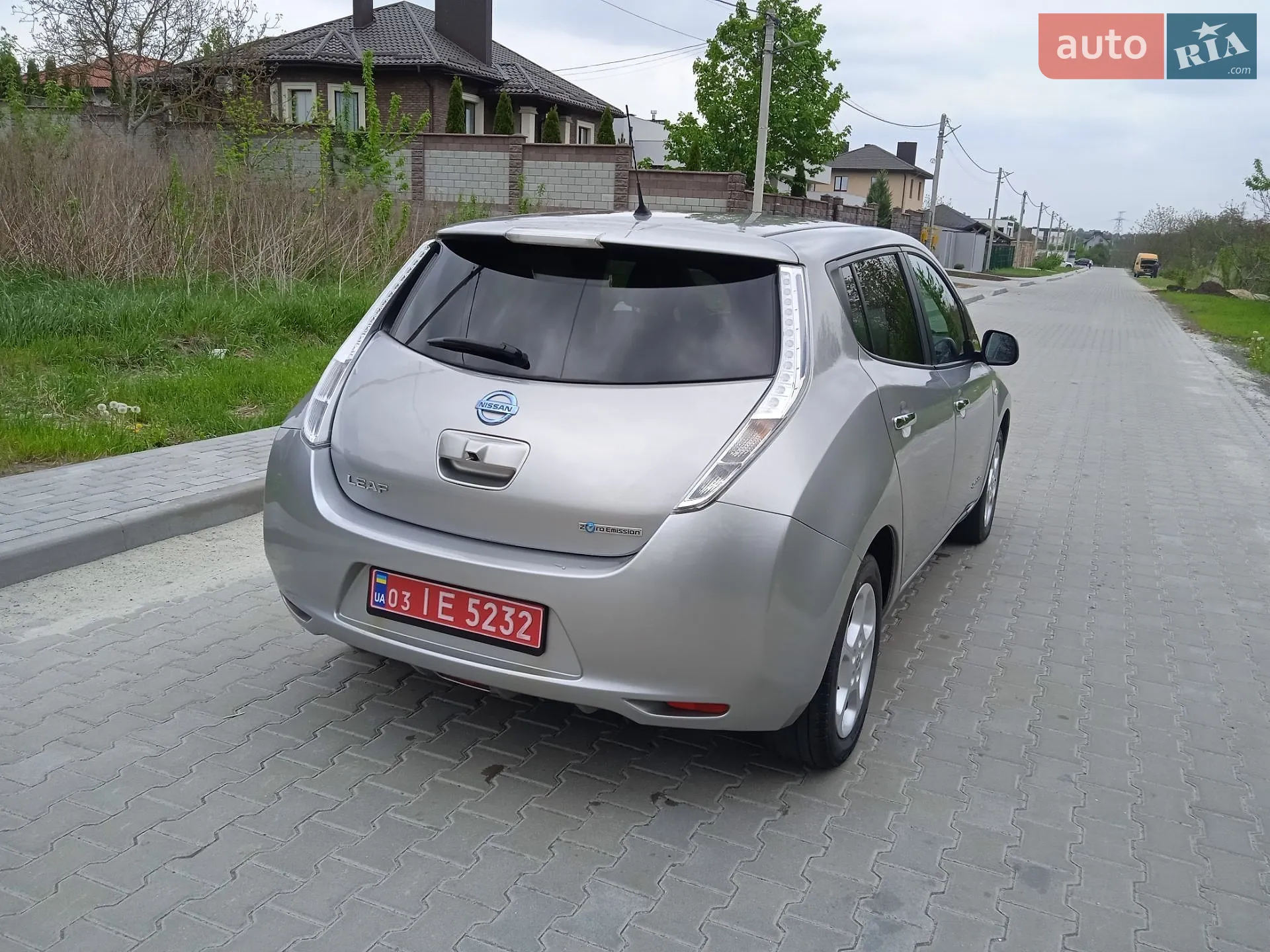 2017 Nissan Leaf - мініатюра 23