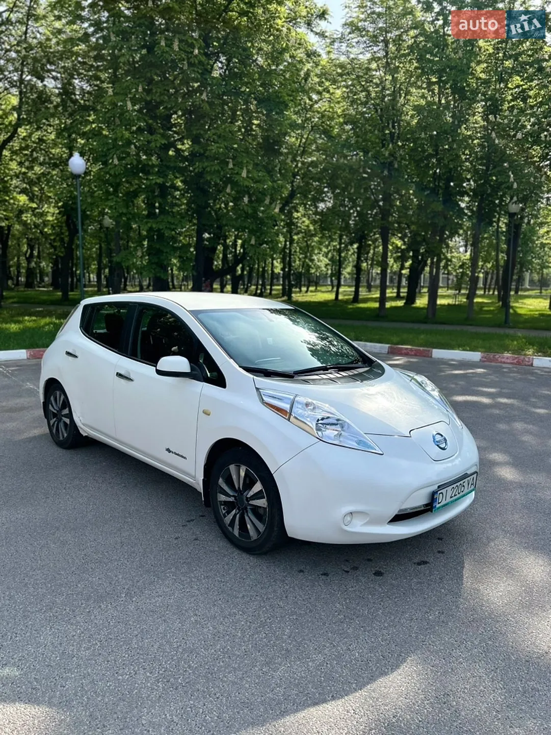 2016 Nissan Leaf - фото 1