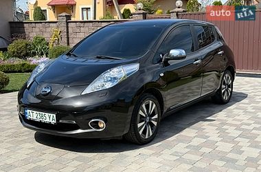 Хэтчбек Nissan Leaf 2013 в Ивано-Франковске