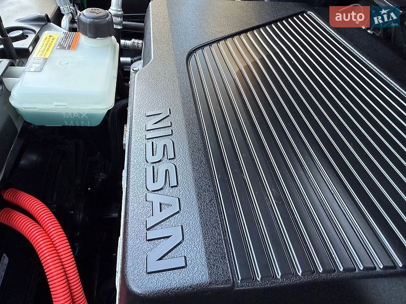 Хэтчбек Nissan Leaf 2019 в Львове