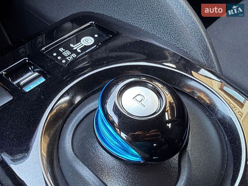 Хэтчбек Nissan Leaf 2019 в Львове