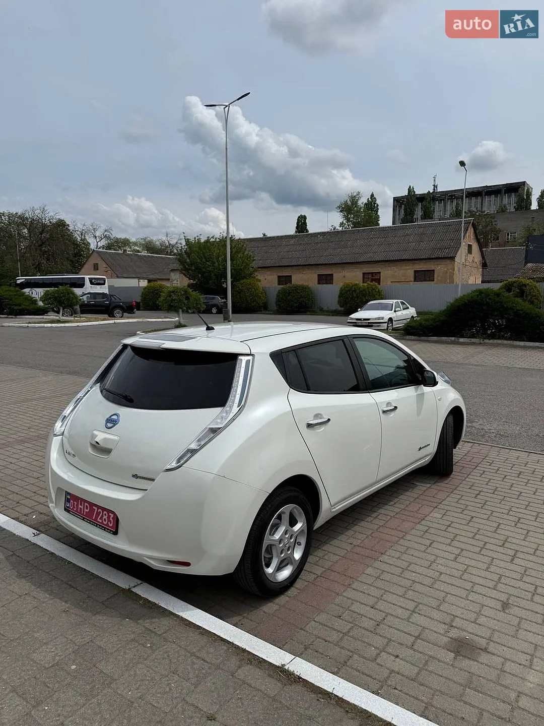 2015 Nissan Leaf - мініатюра 5
