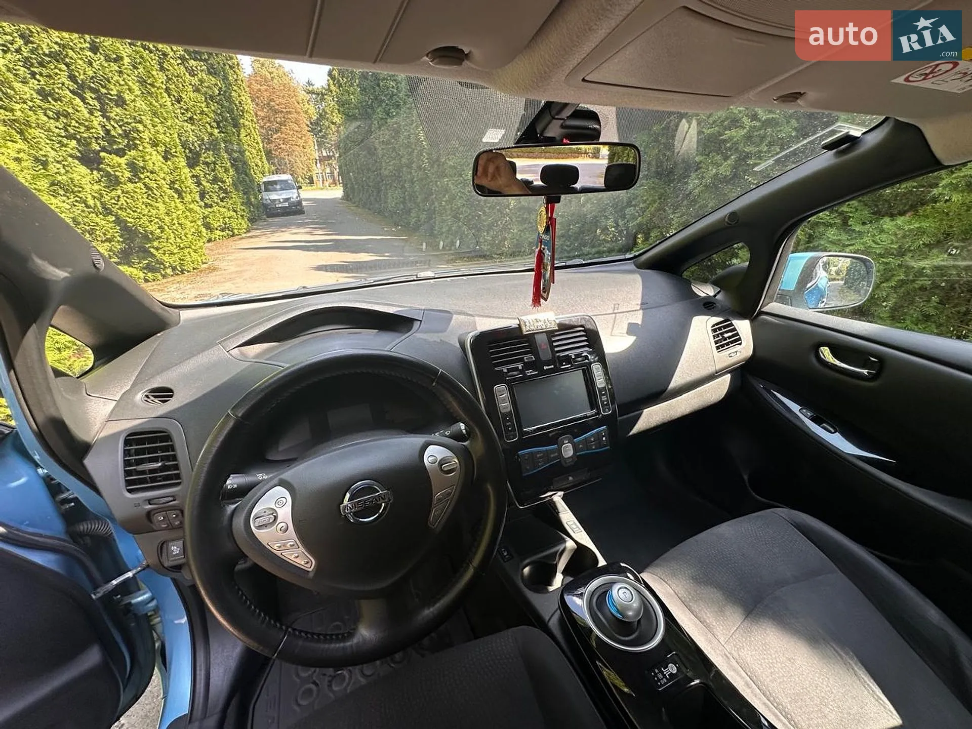 2015 Nissan Leaf - мініатюра 15