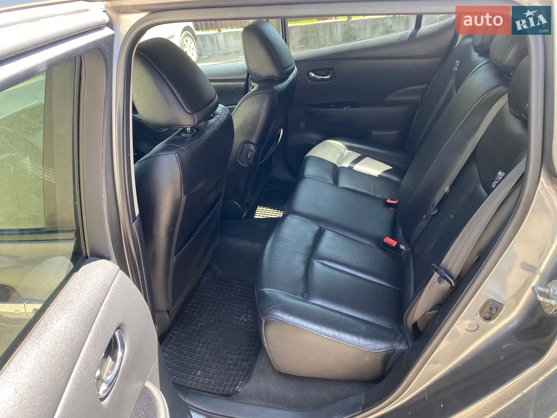 2014 Nissan Leaf - мініатюра 8