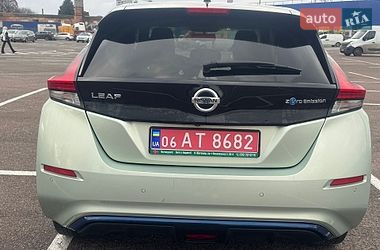 Хетчбек Nissan Leaf 2018 в Житомирі