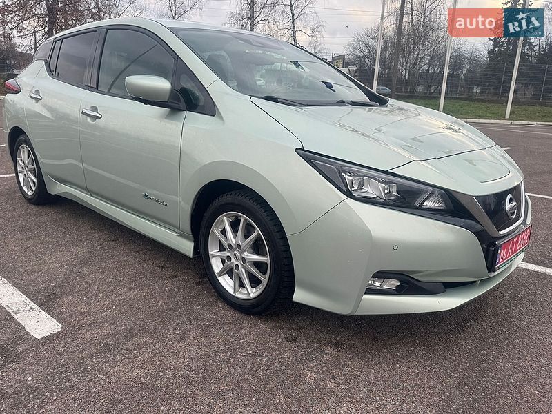 Хетчбек Nissan Leaf 2018 в Житомирі