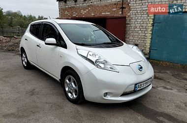 Хетчбек Nissan Leaf 2014 в Вінниці
