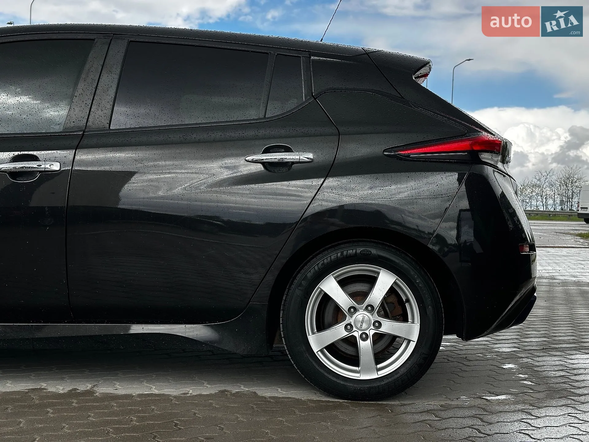 2018 Nissan Leaf - мініатюра 10