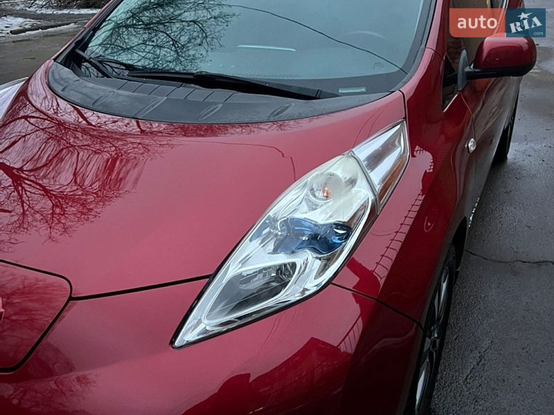Nissan Leaf 2014