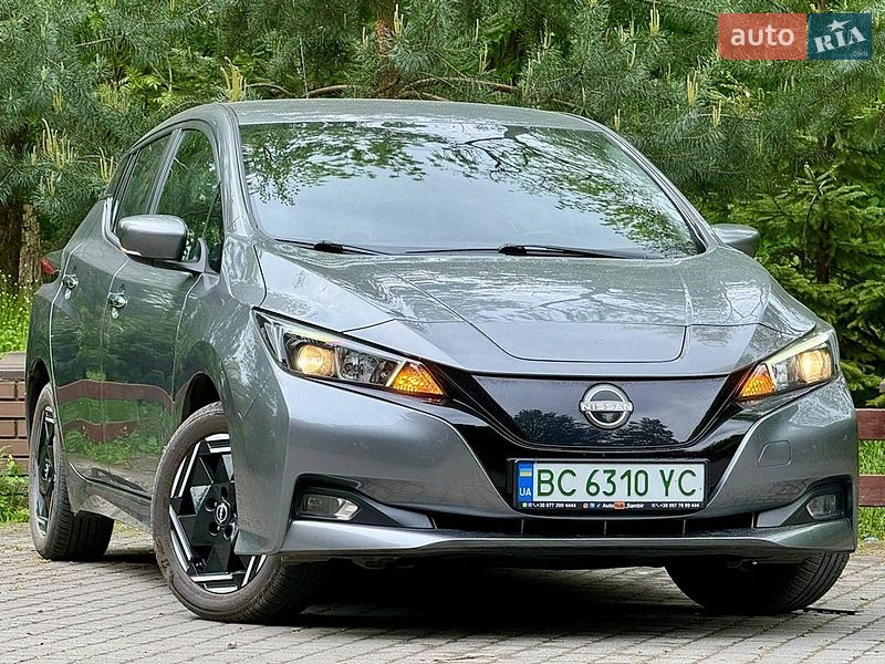 Хетчбек Nissan Leaf 2022 в Самборі