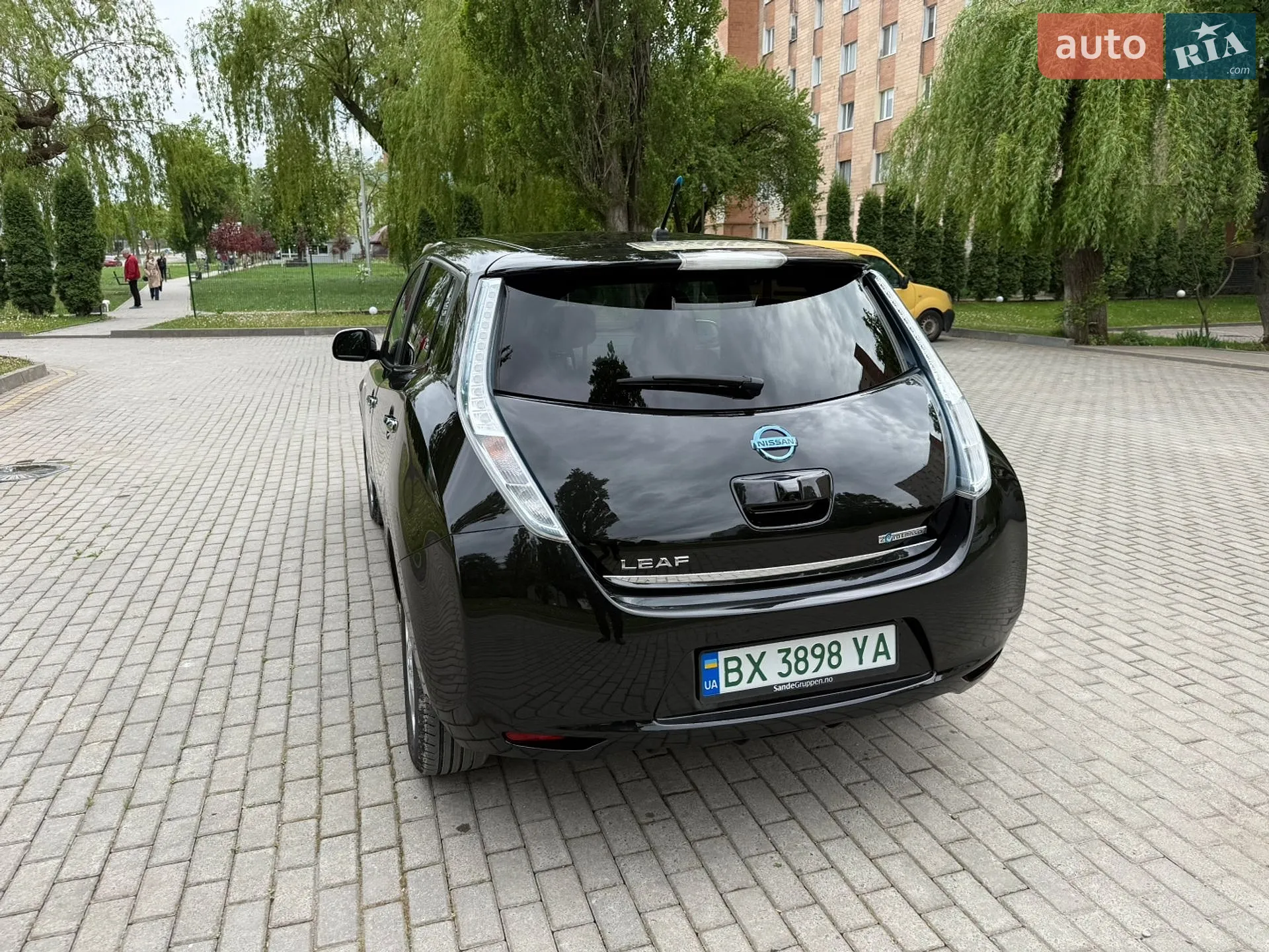 2013 Nissan Leaf - мініатюра 10