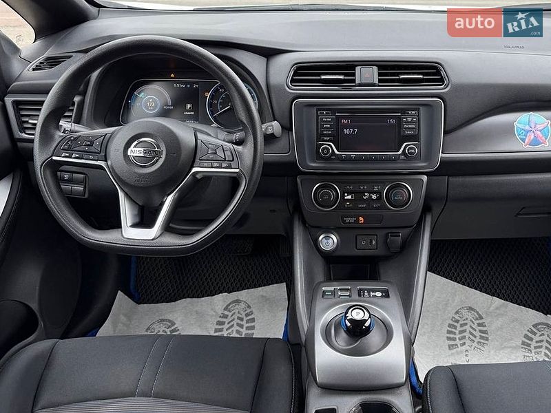 Хэтчбек Nissan Leaf 2019 в Житомире