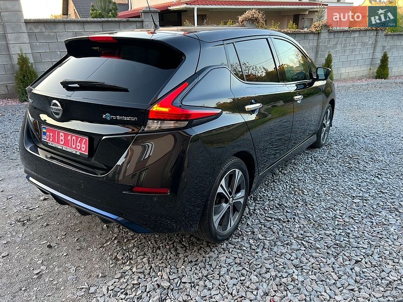 Хетчбек Nissan Leaf 2018 в Рівному