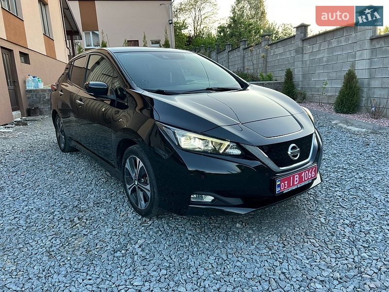 Хетчбек Nissan Leaf 2018 в Рівному