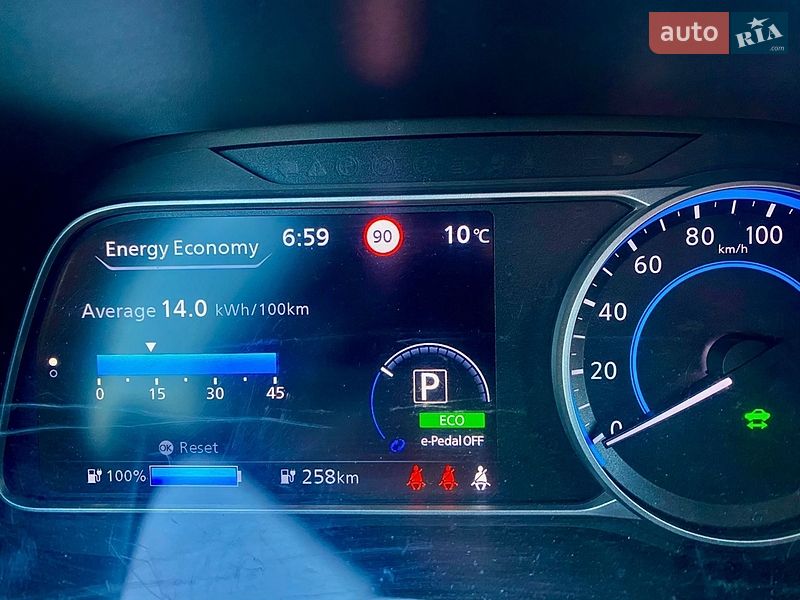 Хетчбек Nissan Leaf 2018 в Рівному