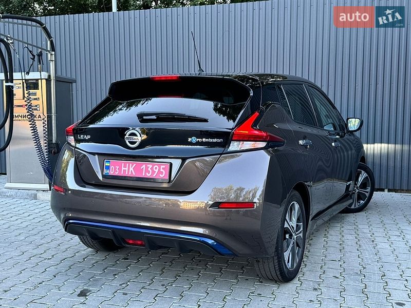 Хэтчбек Nissan Leaf 2018 в Дрогобыче