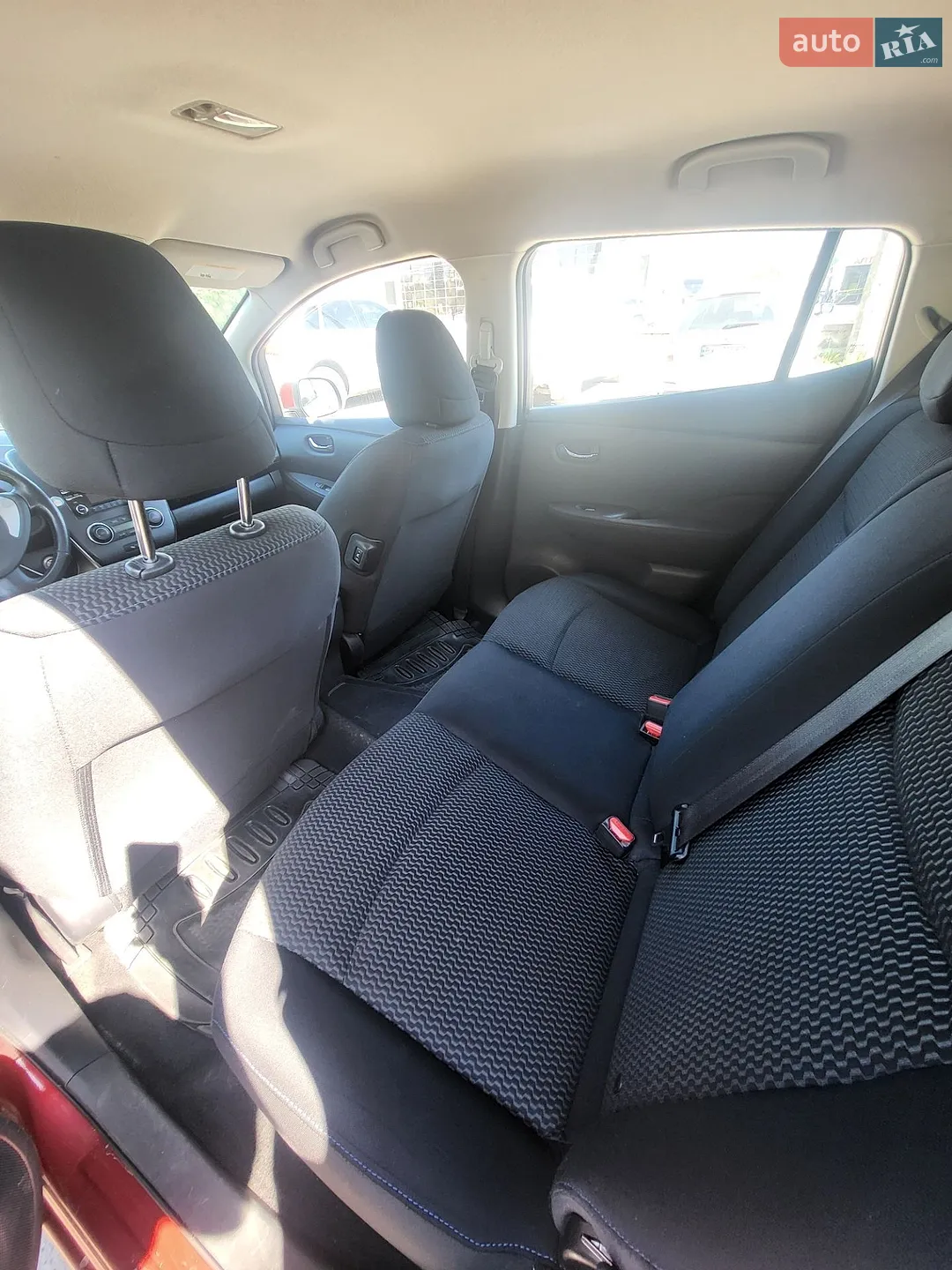 2014 Nissan Leaf - мініатюра 13