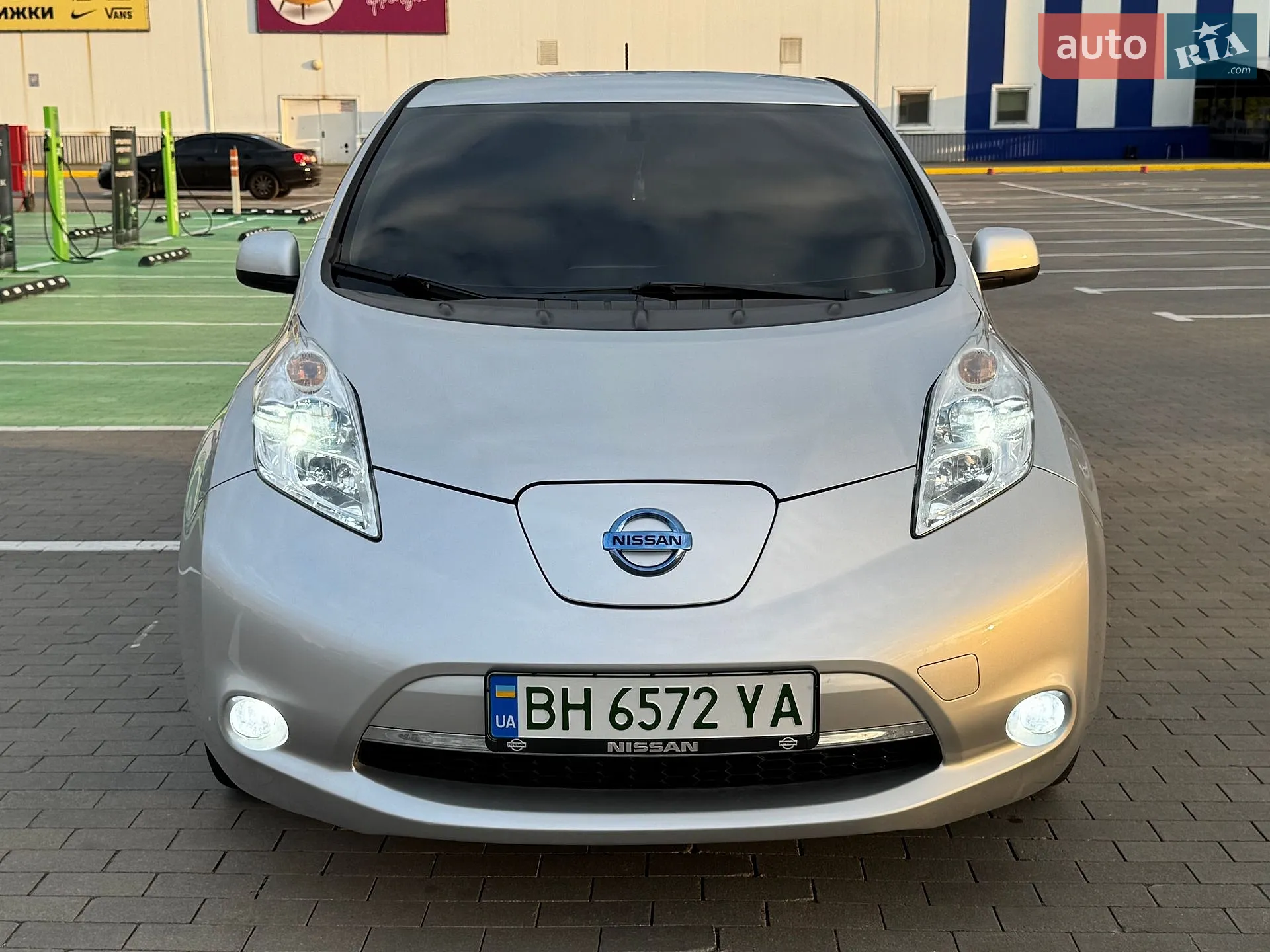 2015 Nissan Leaf - мініатюра 14