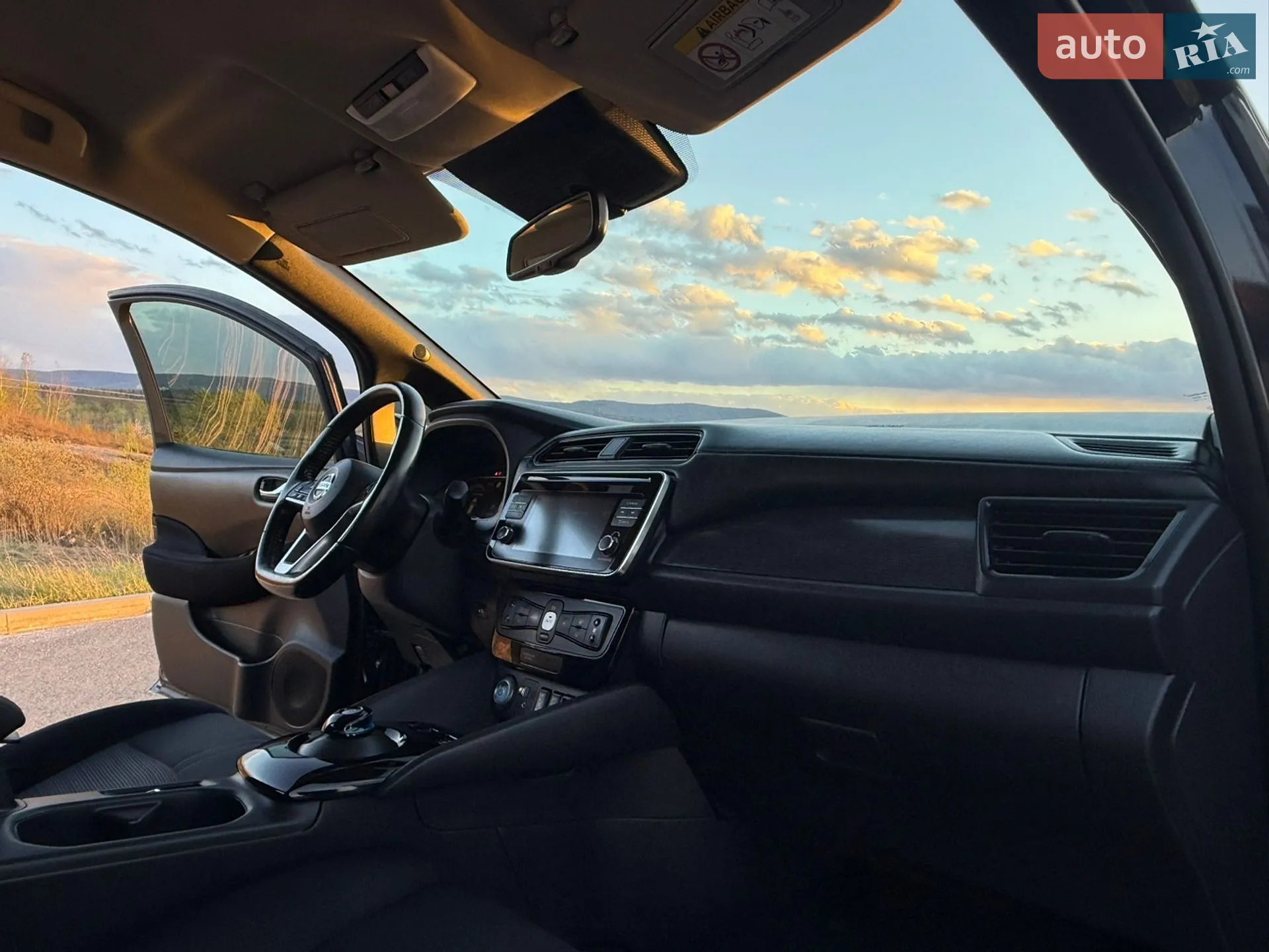 2018 Nissan Leaf - мініатюра 62