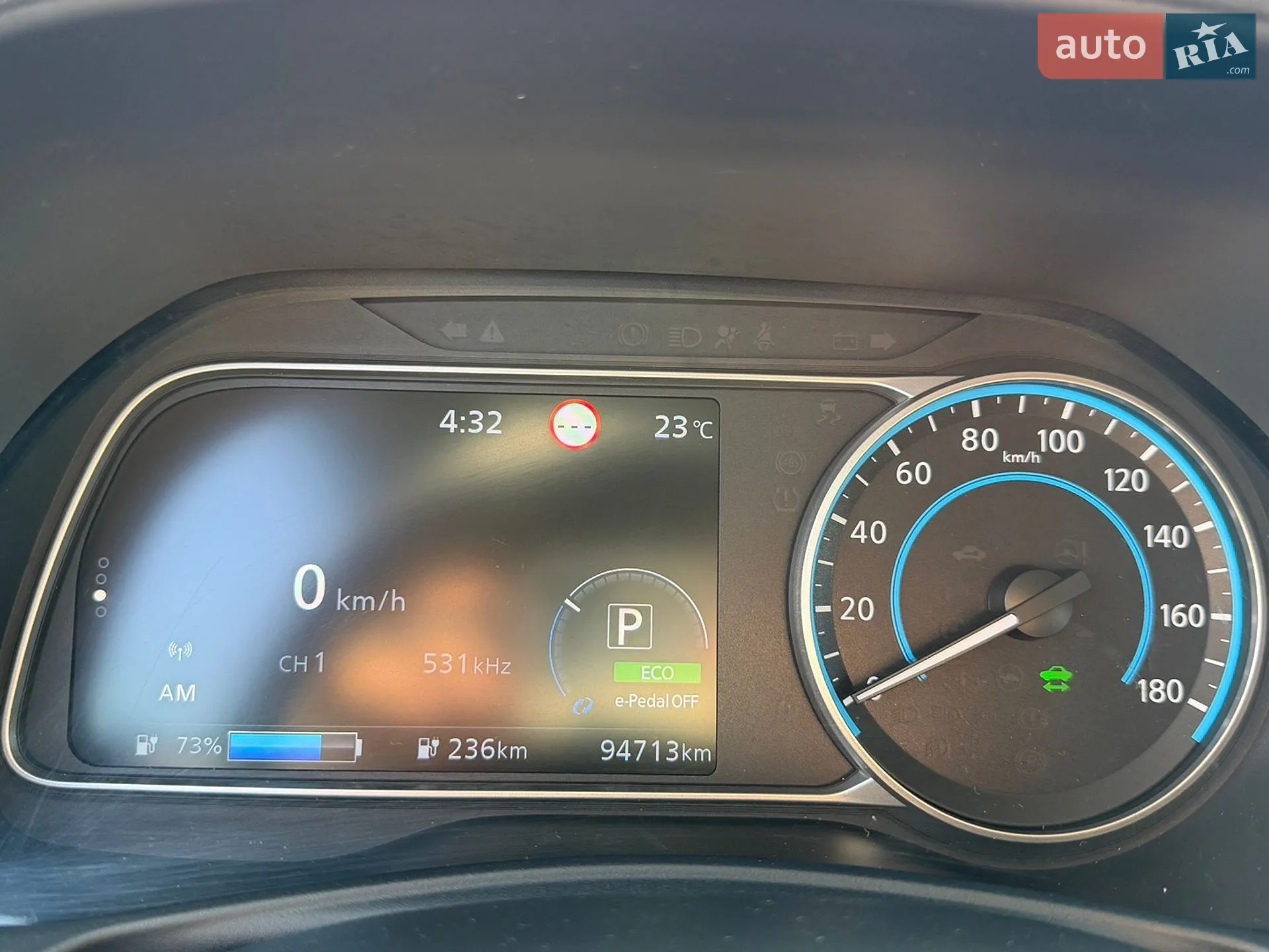 2022 Nissan Leaf - мініатюра 11