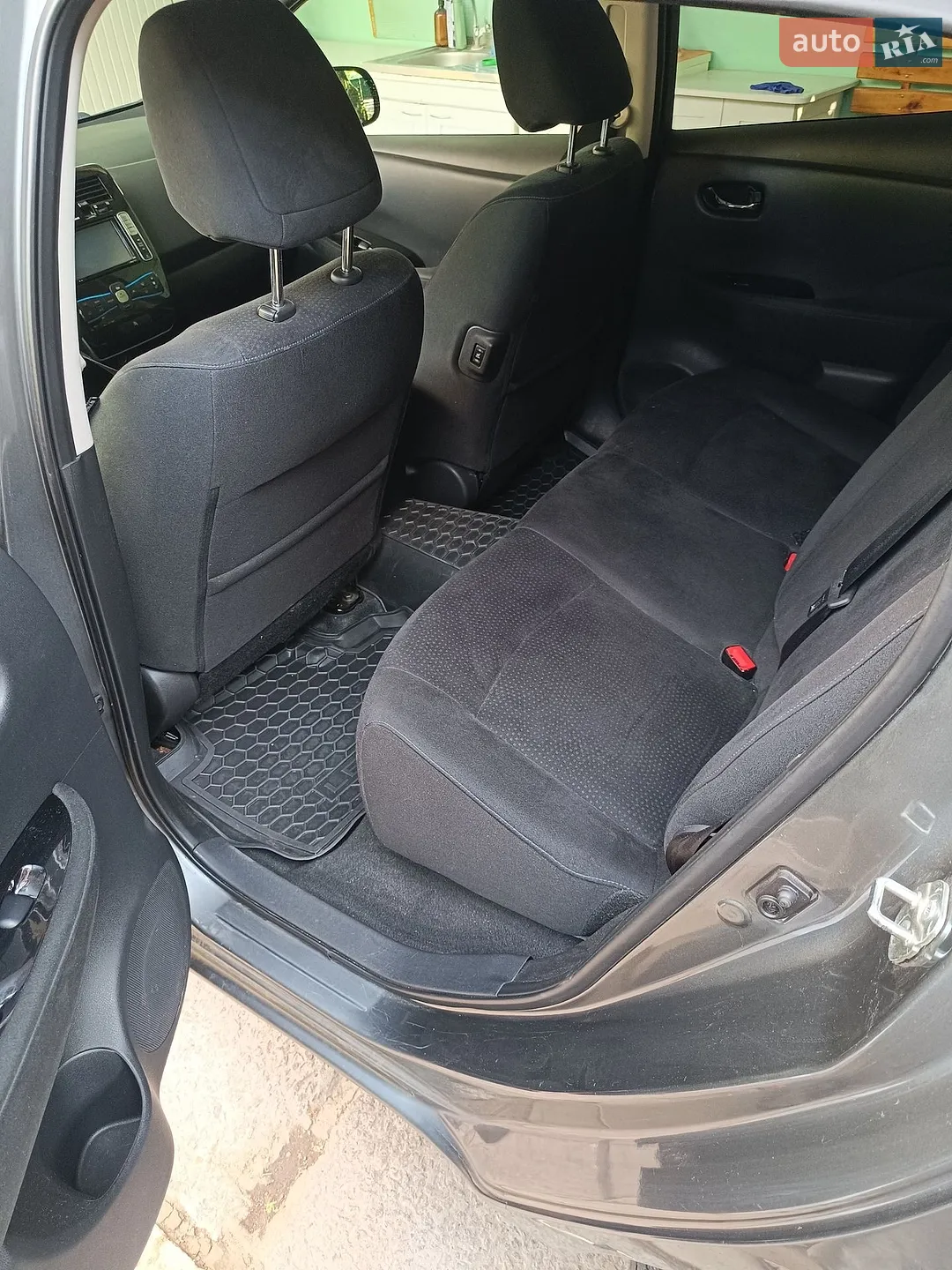 2014 Nissan Leaf - мініатюра 12
