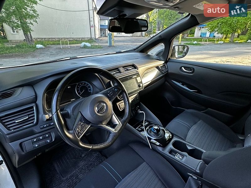 Хэтчбек Nissan Leaf 2019 в Виннице