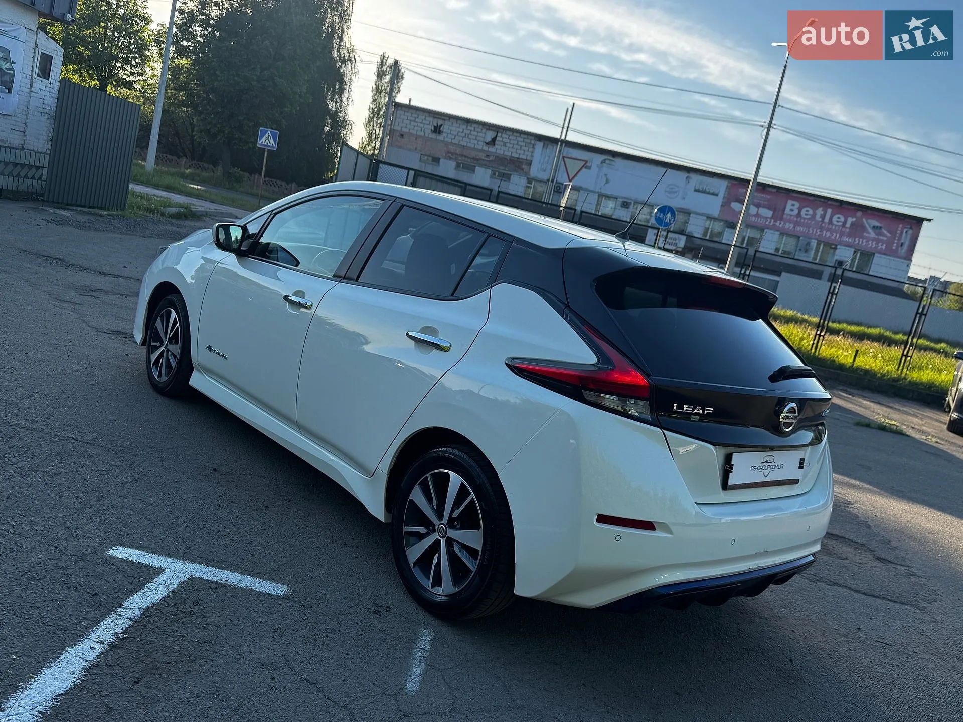 2018 Nissan Leaf - мініатюра 10