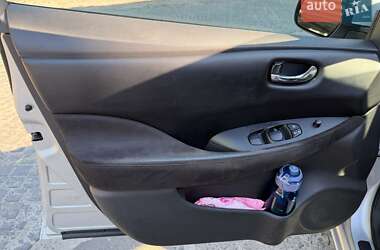 Хетчбек Nissan Leaf 2013 в Києві фото 10 Хетчбек Nissan Leaf 2013 в Києві