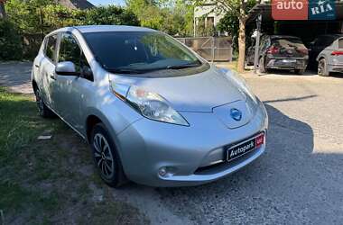Хетчбек Nissan Leaf 2013 в Києві фото 3 Хетчбек Nissan Leaf 2013 в Києві