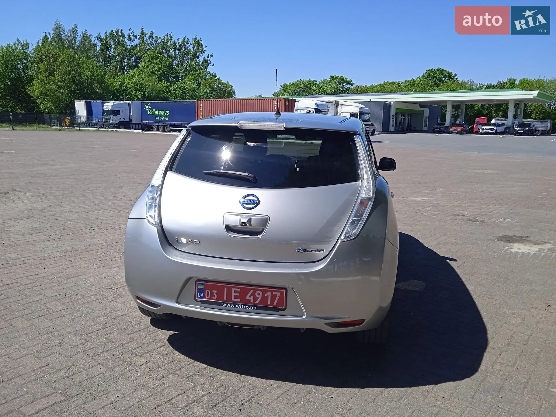 2015 Nissan Leaf - мініатюра 12