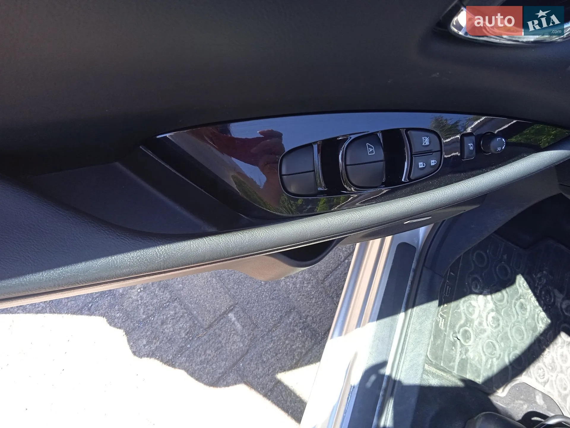 2015 Nissan Leaf - мініатюра 26