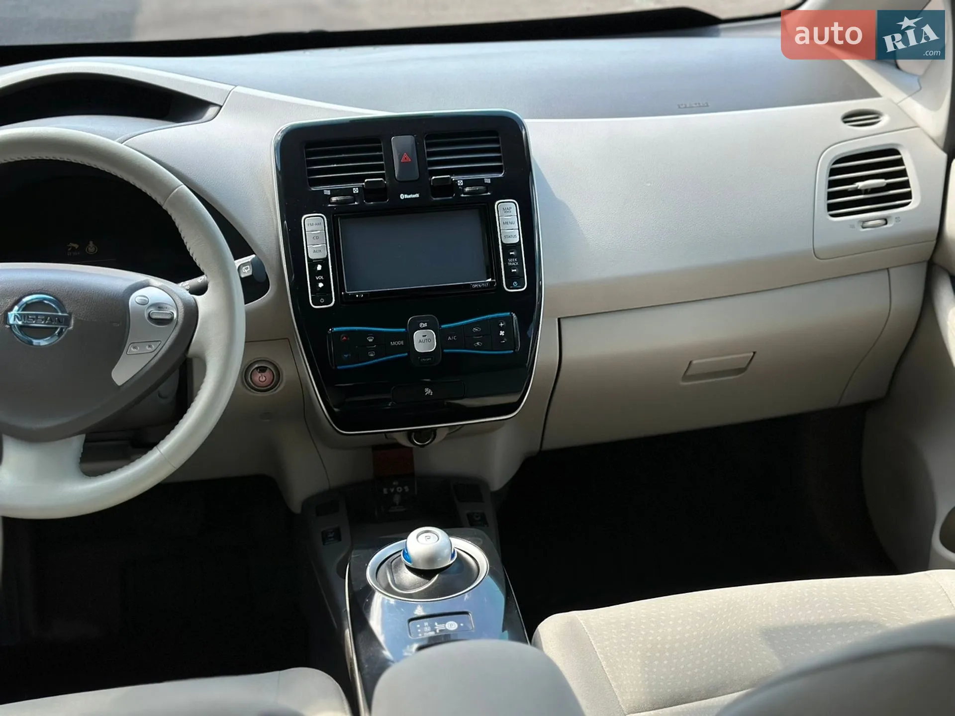 2012 Nissan Leaf - мініатюра 14