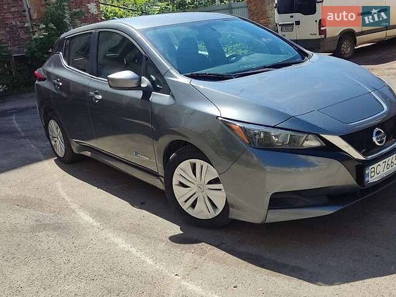 Хетчбек Nissan Leaf 2018 в Львові фото 4 Хетчбек Nissan Leaf 2018 в Львові