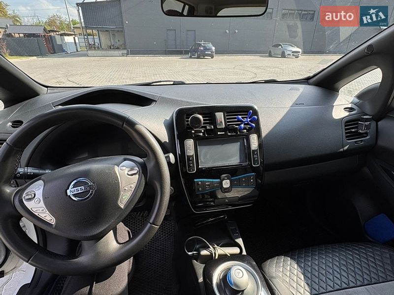 Хетчбек Nissan Leaf 2013 в Бориславі фото 11 Хетчбек Nissan Leaf 2013 в Бориславі