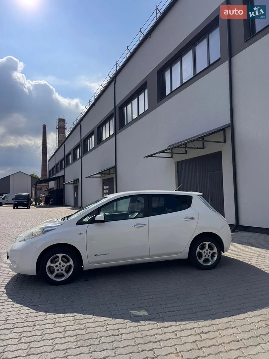 2013 Nissan Leaf - мініатюра 15