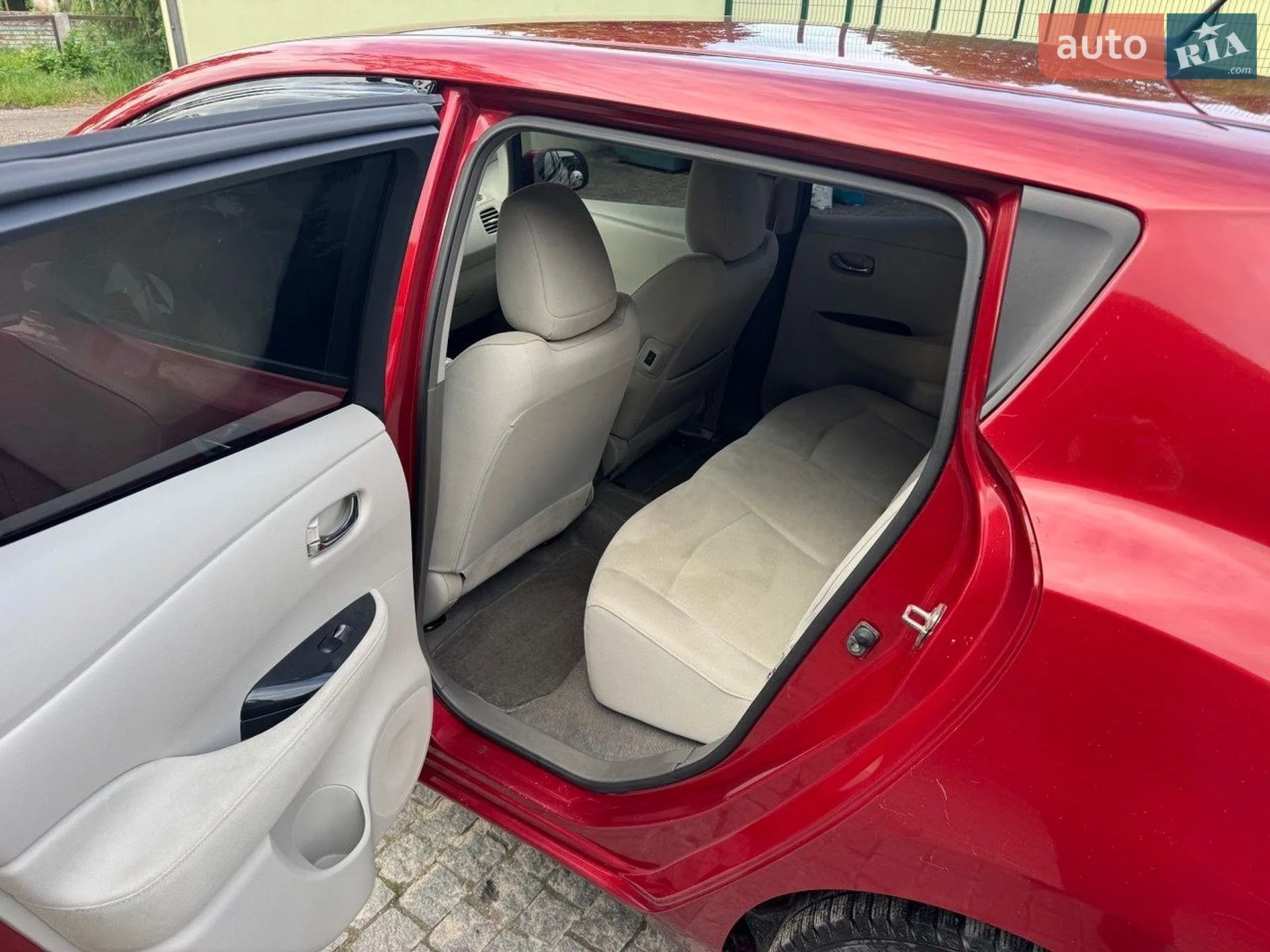 2012 Nissan Leaf - мініатюра 24