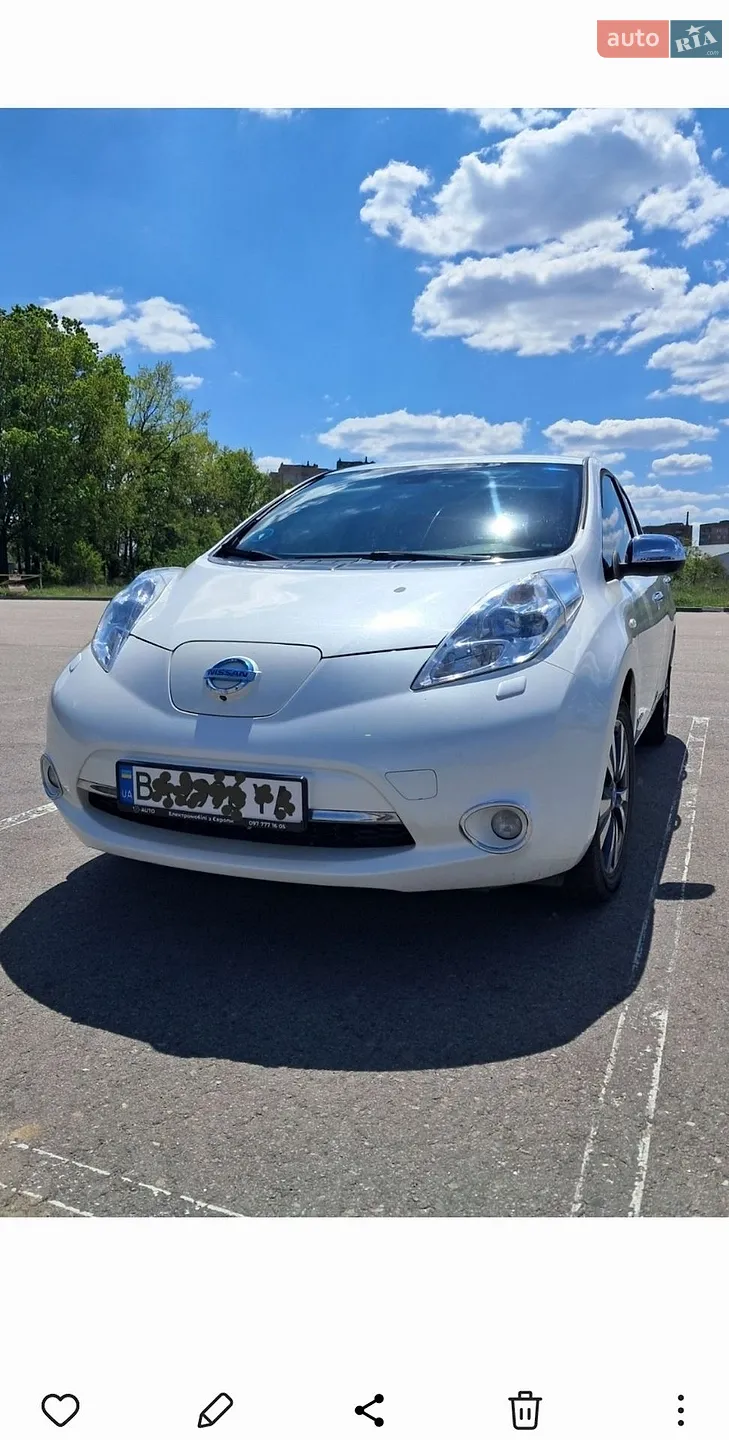 2014 Nissan Leaf - мініатюра 2