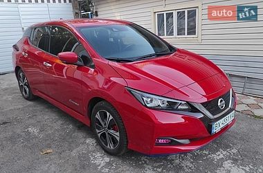Хетчбек Nissan Leaf 2019 в Городку