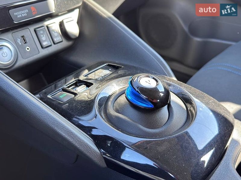 Хэтчбек Nissan Leaf 2018 в Виннице