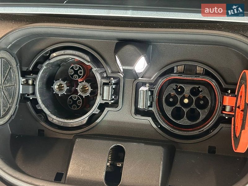 Хэтчбек Nissan Leaf 2020 в Львове