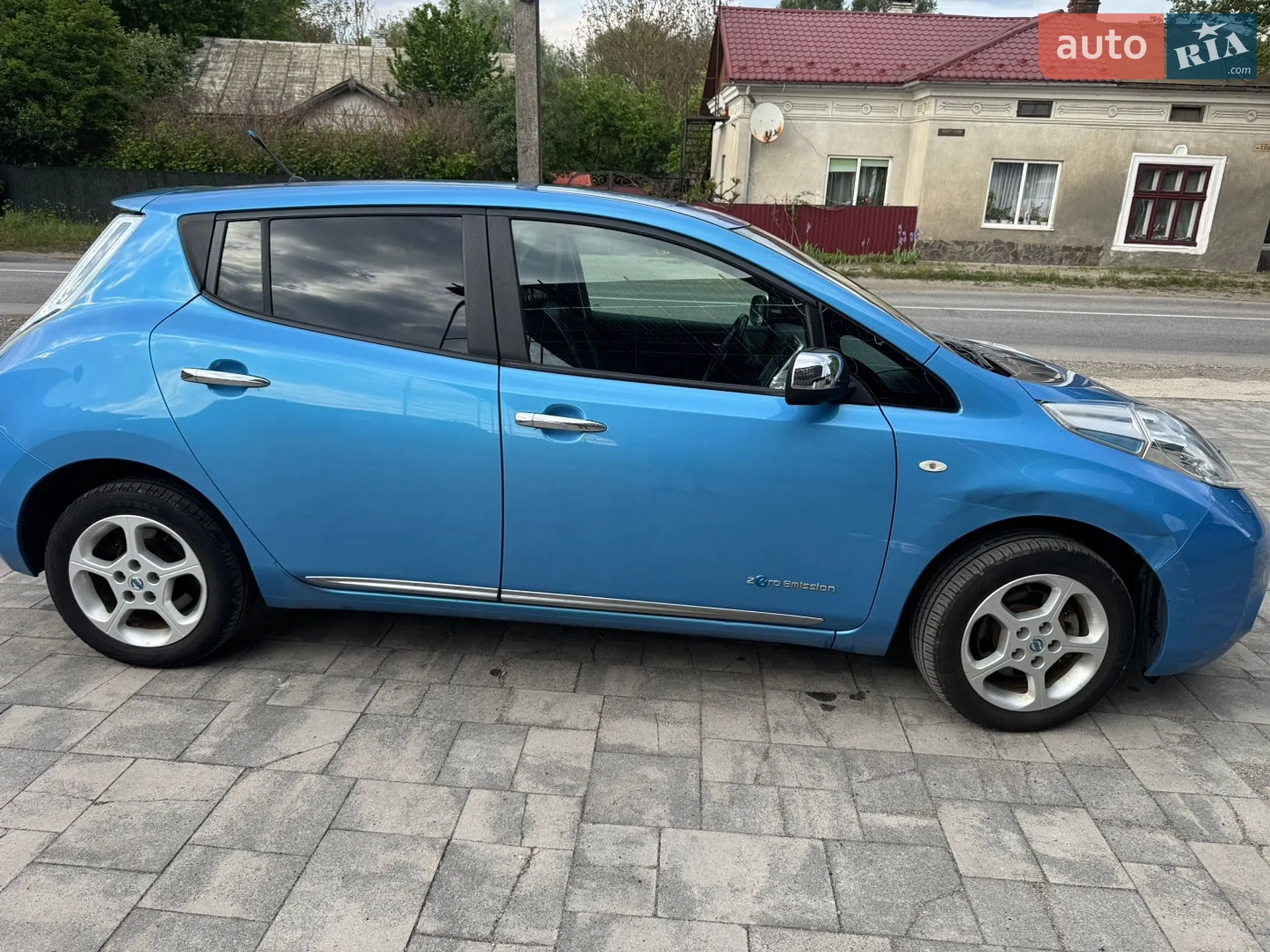 2013 Nissan Leaf - мініатюра 2