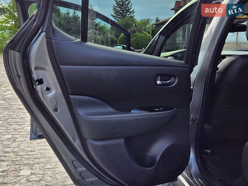 Хэтчбек Nissan Leaf 2018 в Золочеве фото 24 Хэтчбек Nissan Leaf 2018 в Золочеве