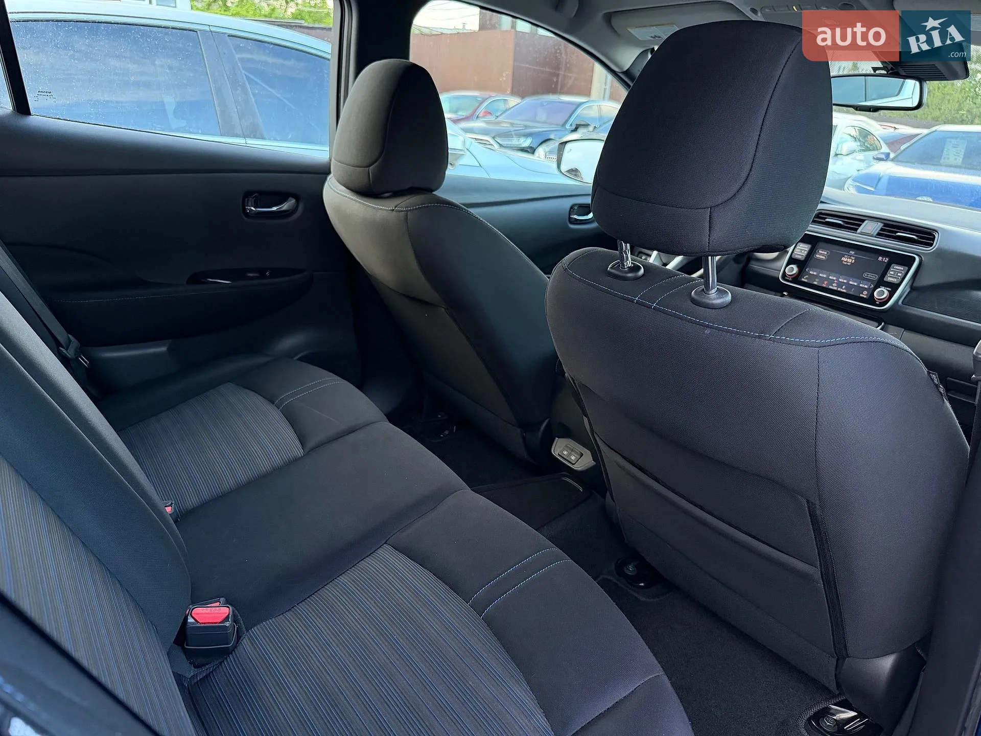2020 Nissan Leaf - мініатюра 25