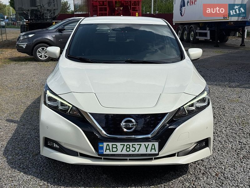 Хэтчбек Nissan Leaf 2021 в Виннице