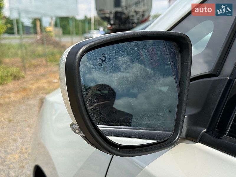 Хэтчбек Nissan Leaf 2021 в Виннице