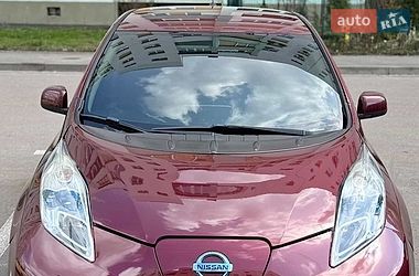 Хэтчбек Nissan Leaf 2016 в Кременчуге