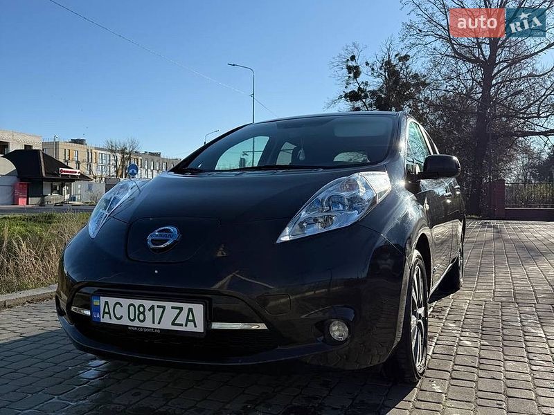 Хэтчбек Nissan Leaf 2014 в Луцке