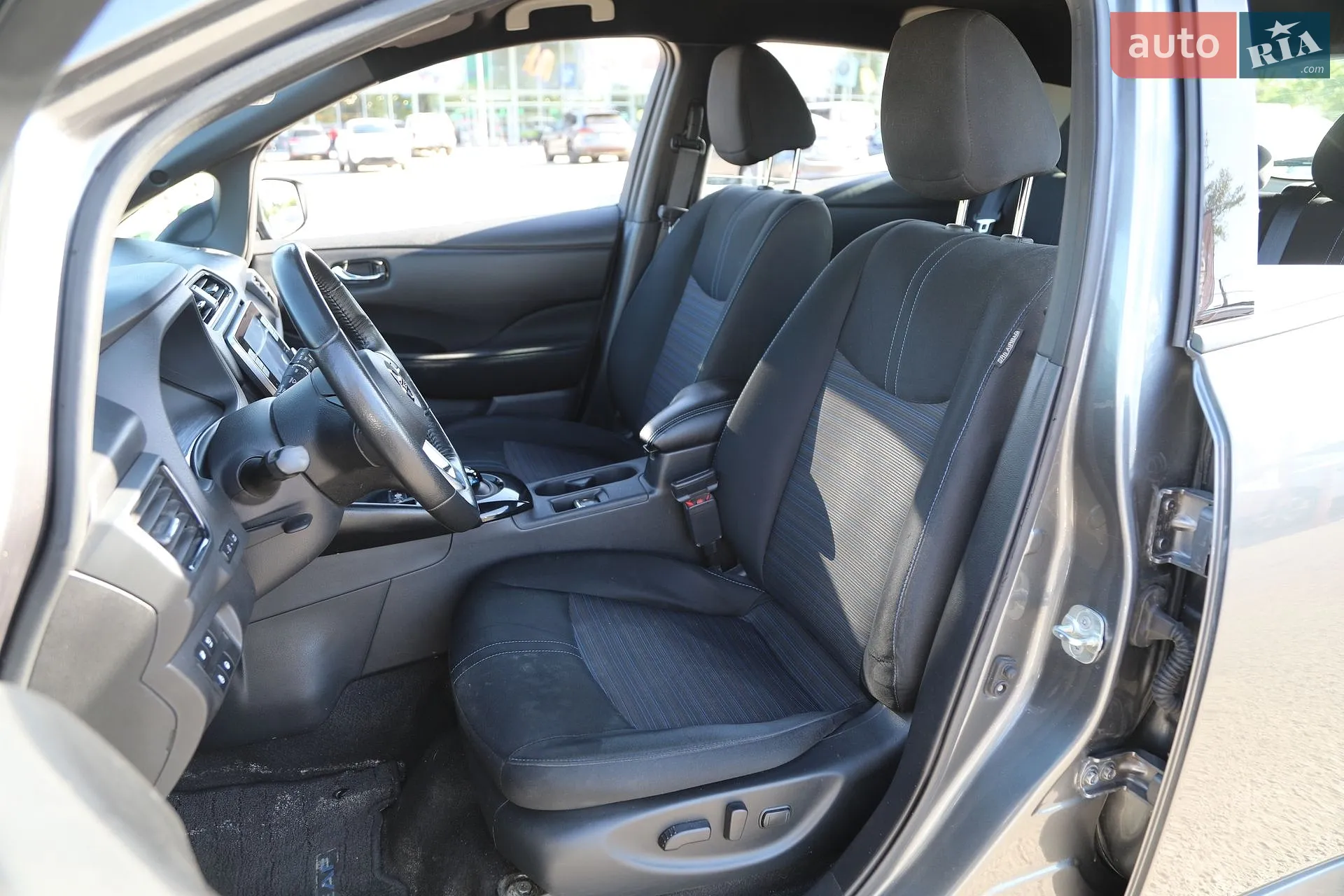 2021 Nissan Leaf - мініатюра 12